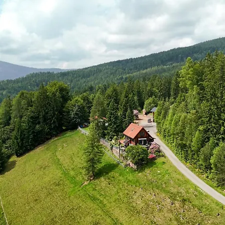 Holiday home Diekellerstoeckl Almstoeckl Mit Jacuzzi *