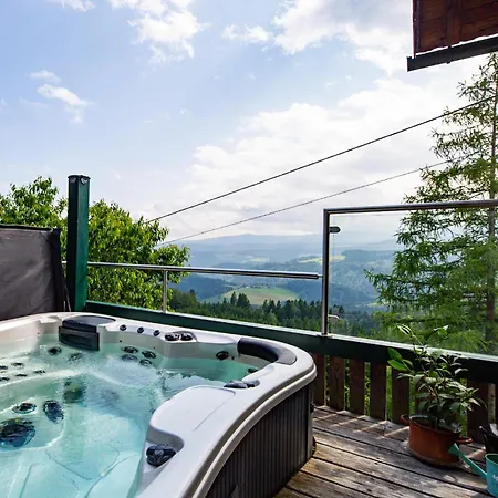 Holiday home Diekellerstoeckl Almstoeckl Mit Jacuzzi